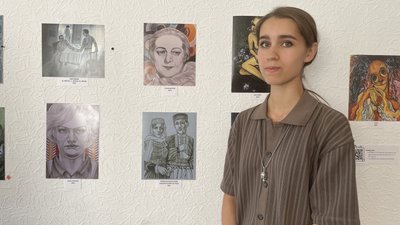 Художниця Поліна Колєснік Художниця Поліна Колєснік