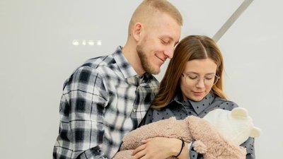 Боєць Антон Марков з сім'єю
