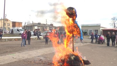 На Миколаївщині в Доманівці відкрили ярмаркову площу На Миколаївщині в Доманівці відкрили ярмаркову площу