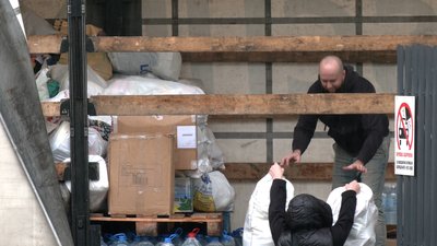 У Рівному продовжили збір допомоги для жителів Херсону: куди й що просять приносити У Рівному продовжили збір допомоги для жителів Херсону: куди й що просять приносити