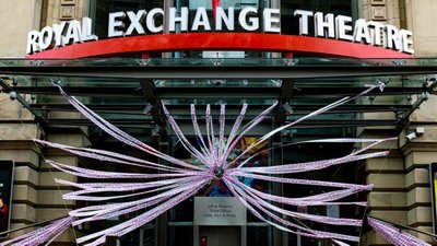 Вистава “Камінний господар-3D”: перший крок до українського театрального Netflix Вистава “Камінний господар-3D”: перший крок до українського театрального Netflix