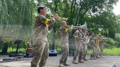 "Час обрав нас": у Черкасах відбувся концерт української пісні "Час обрав нас": у Черкасах відбувся концерт української пісні