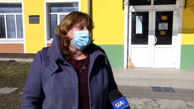 На Житомирщині через перебої з Інтернетом учні сільської школи не можуть навчатися дистанційно На Житомирщині через перебої з Інтернетом учні сільської школи не можуть навчатися дистанційно