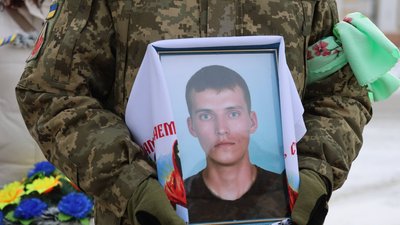 В Умані поховали військового