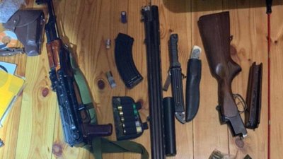 На Київщині підстрелили чоловіків, які відпочивали біля озера