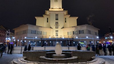 У Франківську запрацювала ковзанка У Франківську запрацювала ковзанка
