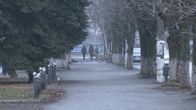 "Вирішили залишатися і працювати". Як живе прифронтова Межівська громада Дніпропетровщини