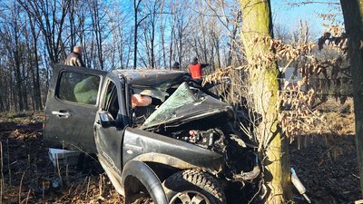 Місце дорожньо-транспортної пригоди, у якій загинув 47-річний водій, Хмельниччина