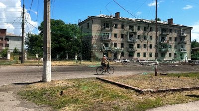 Місто Донеччини із антидроновою сіткою