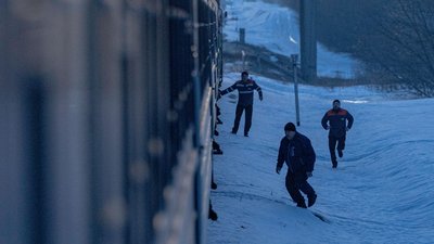 Біля Сум РФ вдарила по потягу