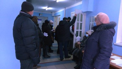 "Люди святкували". Чому на Франківщині поменшало охочих щепитися проти COVID-19
