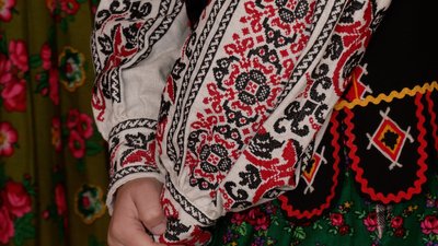 У Гвізді на Франківщині показали давній весільний обряд — збирання молодої на село У Гвізді на Франківщині показали давній весільний обряд — збирання молодої на село