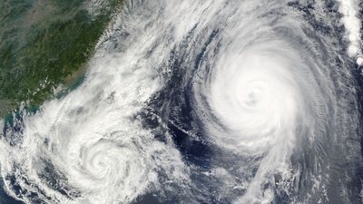NASA показало, як з космосу виглядає тропічний тайфун в Азії