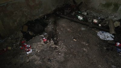 Пошкоджена пам'ятка: як в будинку, де жив Сковорода на Харківщині, живуть люди Пошкоджена пам'ятка: як в будинку, де жив Сковорода на Харківщині, живуть люди