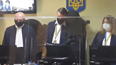 Чоловік, який збив насмерть трьох людей у Новій Каховці на Херсонщині, залишиться під вартою