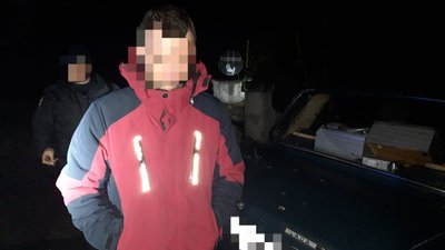 На Закарпатті у 25-річного чоловіка вилучили наркотики