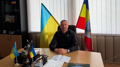 Боянська громада не відповіла щодо закордонних відряджень голови Аурела Бабія