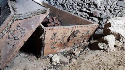 людські останки людські останки
