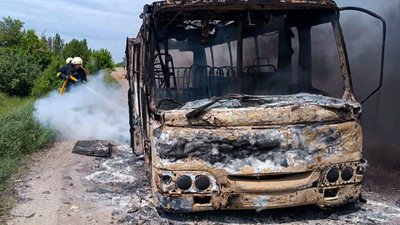 На Черкащині горів пасажирський автобус. Що відомо На Черкащині горів пасажирський автобус. Що відомо