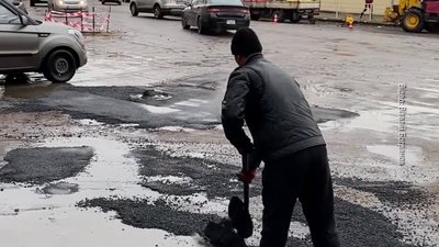 Дороги Херсонщини: їх стан та ремонт у 2021 році Дороги Херсонщини: їх стан та ремонт у 2021 році