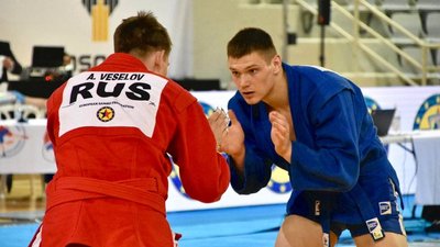 Херсонський спортсмен Євгеній Панич виборов срібло на Чемпіонаті Європи з самбо