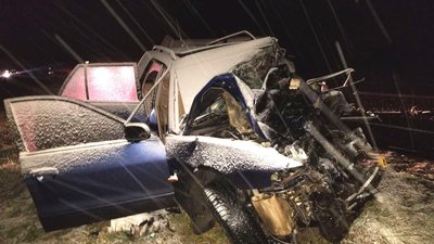 Смертельне зіткнення на Рівненщині: у ДТП загинув водій легковика, четверо людей – в лікарні Смертельне зіткнення на Рівненщині: у ДТП загинув водій легковика, четверо людей – в лікарні