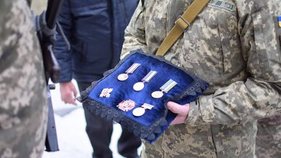 На Тернопільщині попрощалися з військовослужбовцем Петром Батьківським На Тернопільщині попрощалися з військовослужбовцем Петром Батьківським