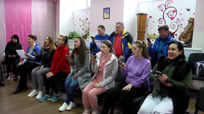 У Житомирі артисти обласної філармонії волонтерять і готують нові концерти У Житомирі артисти обласної філармонії волонтерять і готують нові концерти