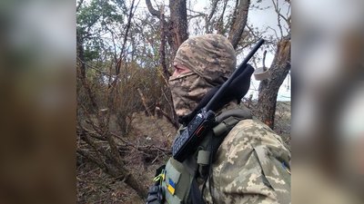 "Я втратив всю групу": після отриманих травм на фронті боєць служить у Миколаївському центрі комплектування "Я втратив всю групу": після отриманих травм на фронті боєць служить у Миколаївському центрі комплектування