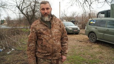 "Сумо", "Дракон", "Тарас" і "Леся": про позивні для автівок 128 бригади ТрО Дніпра та їхню роботу на фронті "Сумо", "Дракон", "Тарас" і "Леся": про позивні для автівок 128 бригади ТрО Дніпра та їхню роботу на фронті