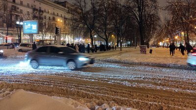 Снігопад у Дніпрі. Фоторепортаж Снігопад у Дніпрі. Фоторепортаж