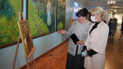 Волинянка отримала міжнародну мистецьку премію за живопис історичних портретів Волинянка отримала міжнародну мистецьку премію за живопис історичних портретів