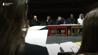 В Українському театрі в Одесі готують «Український вестерн» В Українському театрі в Одесі готують «Український вестерн»