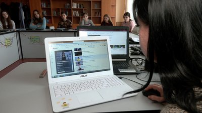 Вчителька з Черкащини Ірина Маранська веде ютуб-канал Вчителька з Черкащини Ірина Маранська веде ютуб-канал