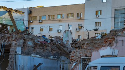 Дніпро у 250-й день повномасштабної війни. Фоторепортаж