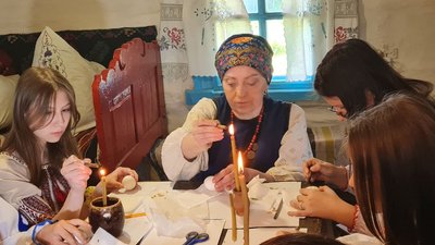 Великдень, писанки, традиції, великодня субота, розписування писанок
