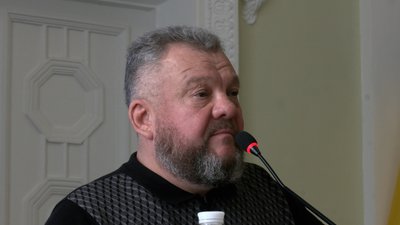 Приїзд Віталія Кличка, нове місто партнер, суперечки навколо Ялівщини: як пройшла сесія Чернігівської міськради Приїзд Віталія Кличка, нове місто партнер, суперечки навколо Ялівщини: як пройшла сесія Чернігівської міськради