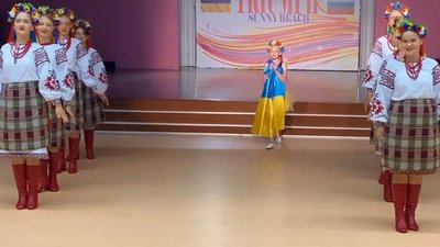 Танцювальний колектив із Тернопільщини виборов призові місця на фестивалі в Болгарії