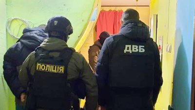 Житомирські правоохоронці перекрили міжрегіональний наркотрафік Житомирські правоохоронці перекрили міжрегіональний наркотрафік