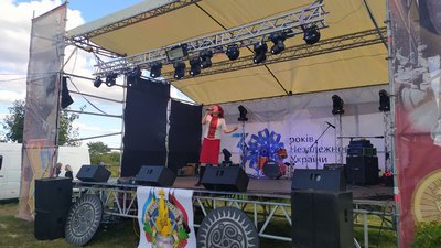 На Тернопільщині проводять фестиваль “Дзвони Лисоні” На Тернопільщині проводять фестиваль “Дзвони Лисоні”