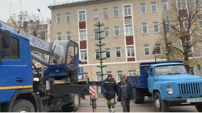 Урочистого відкриття ялинки у Хмельницькому не буде. Фото: Суспільне Поділля Урочистого відкриття ялинки у Хмельницькому не буде. Фото: Суспільне Поділля