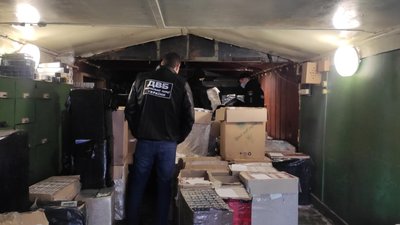 На Херсонщині правоохоронці вилучили сигарети без акцизних марок на суму понад 2 млн гривень