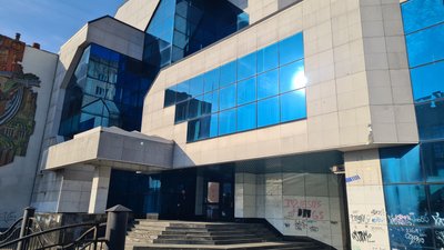 Колишню будівлю банку в центрі Рівного продали за понад 50 млн грн