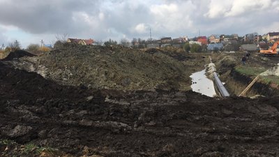 Водогін Гірне-Дрогобич, що оминає обвал, планують прокласти до кінця року Водогін Гірне-Дрогобич, що оминає обвал, планують прокласти до кінця року
