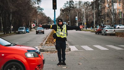 У Запоріжжі розробляють програму з підвищення рівня безпеки на дорогах. Що зміниться У Запоріжжі розробляють програму з підвищення рівня безпеки на дорогах. Що зміниться