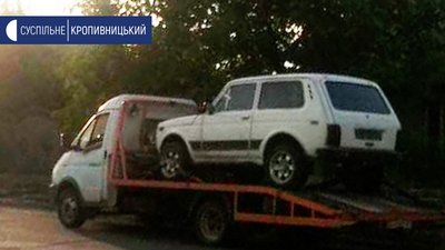 Чоловіків затримали, їх машину відправили на перевірку
