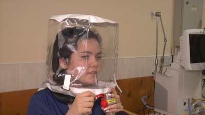 Миколаївська лікарня придбала шоломи, призначені для хворих на COVID-19 Миколаївська лікарня придбала шоломи, призначені для хворих на COVID-19