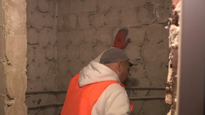 В Івано-Франківську ремонтують гуртожиток для вимушених переселенців на 180 місць