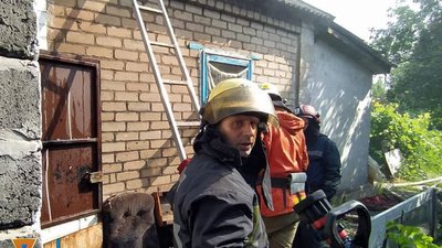 У Кривому Розі згорів приватний будинок, власниця отримала опіки У Кривому Розі згорів приватний будинок, власниця отримала опіки