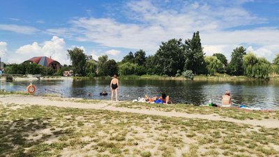 Рятувальники перевірили чи знають лучани правила поведінки на воді Рятувальники перевірили чи знають лучани правила поведінки на воді